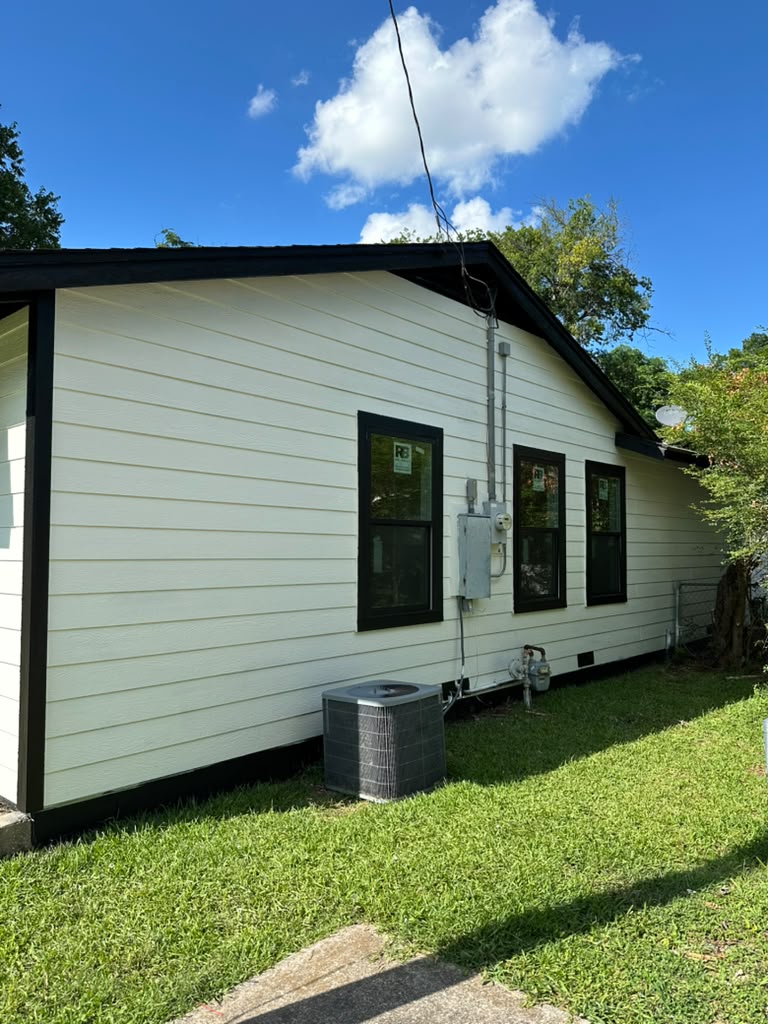 Exterior painting before image 2